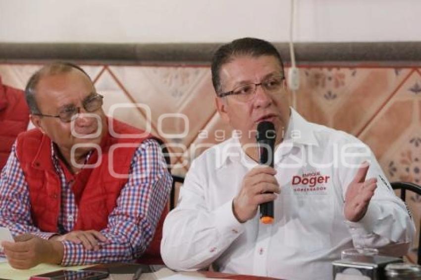 CAMPAÑA . ENRIQUE DOGER