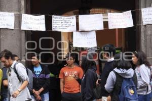 PLANTÓN ESTUDIANTES BUAP