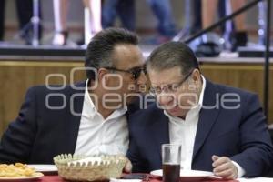 CAMPAÑA . ENRIQUE DOGER