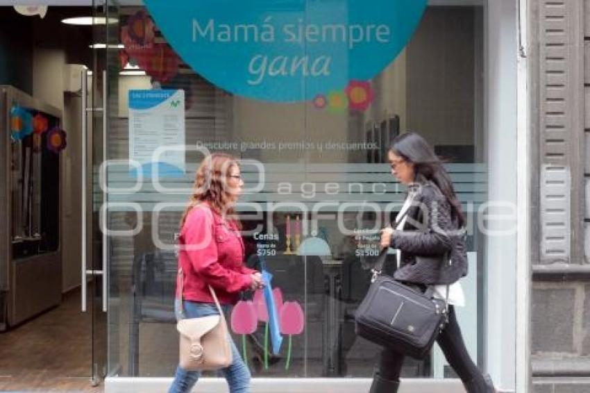 PREVIO DÍA DE LA MADRE