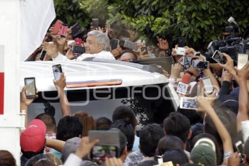 CAMPAÑA . LÓPEZ OBRADOR TEHUACÁN