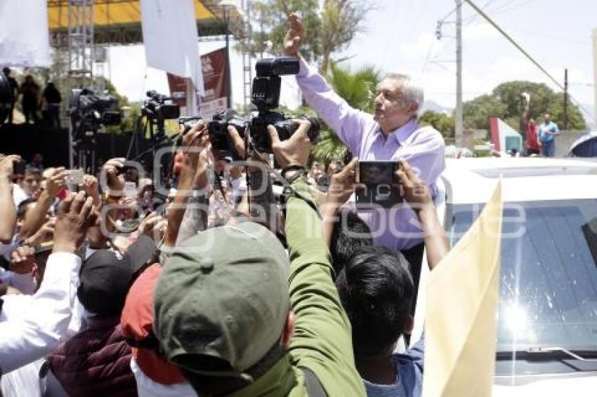 CAMPAÑA . LÓPEZ OBRADOR