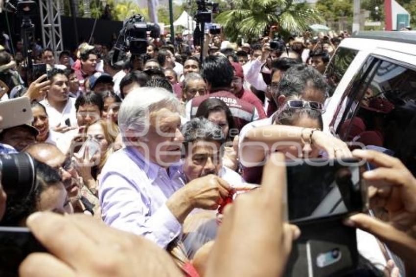 CAMPAÑA . LÓPEZ OBRADOR