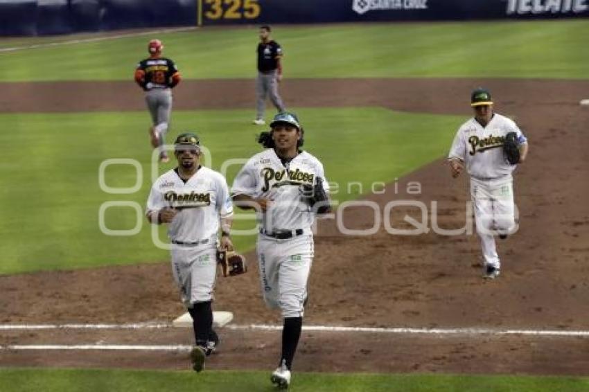 BÉISBOL . PERICOS VS PIRATAS