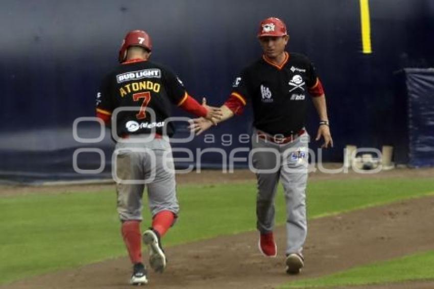 BÉISBOL . PERICOS VS PIRATAS
