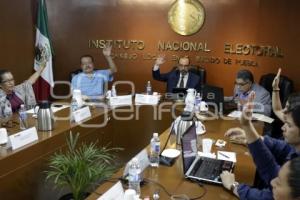 SESIÓN INE