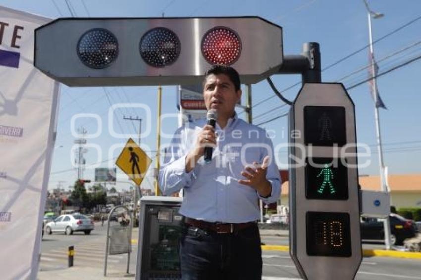 CAMPAÑA . EDUARDO RIVERA