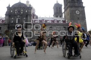 BAILARINES EN SILLA DE RUEDAS