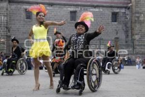 BAILARINES EN SILLA DE RUEDAS