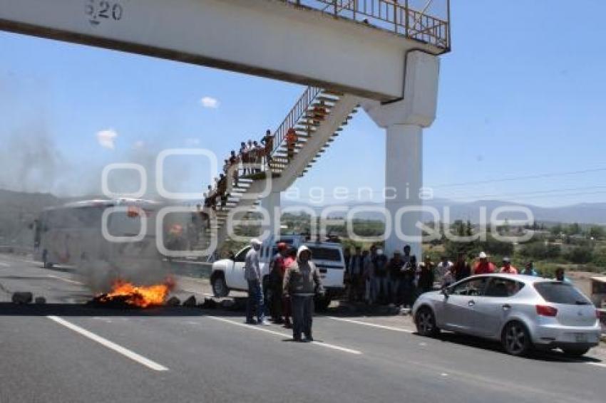 BLOQUEO . SANTA RITA TLAHUAPAN