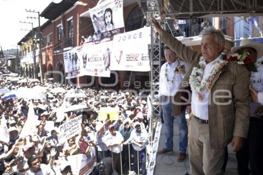 AMLO . HUAUCHINANGO