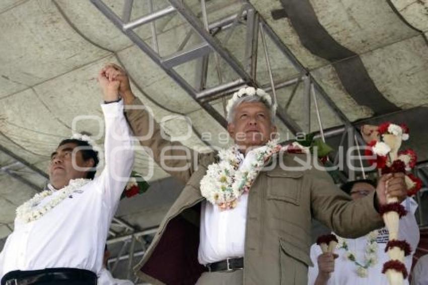 AMLO . HUAUCHINANGO