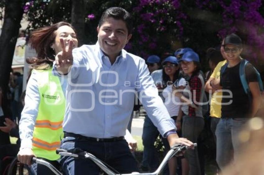 CAMPAÑA . EDUARDO RIVERA
