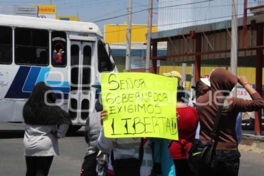 MANIFESTACIÓN FAMILIARES EX POLICÍAS