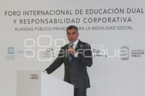 AUDI . EDUCACIÓN DUAL