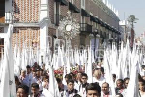 PROCESIÓN . CORPUS CHRISTI