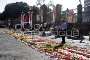 PROCESIÓN . CORPUS CHRISTI