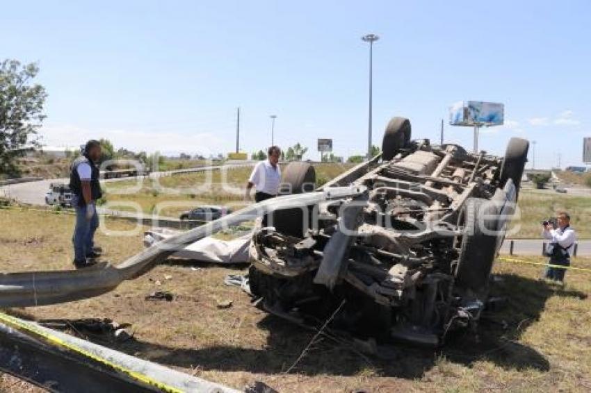 VOLCADURA . PERIFÉRICO Y AUTOPISTA