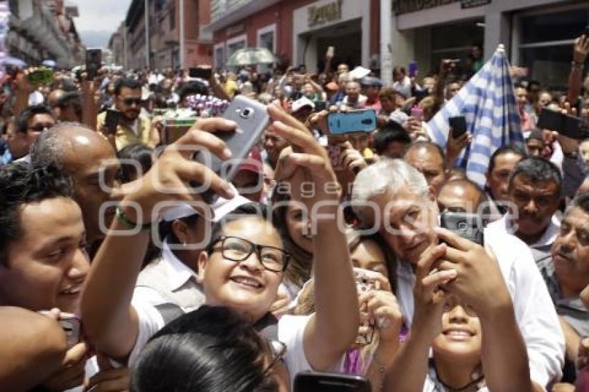 AMLO . TEZIUTLÁN