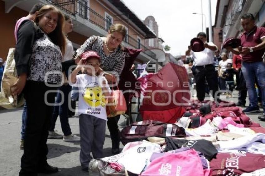 AMLO . TEZIUTLÁN