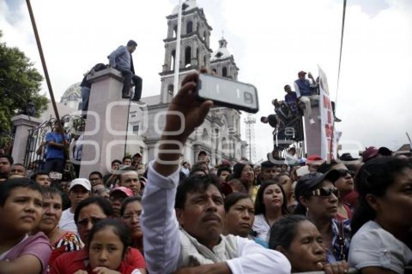 AMLO . TEZIUTLÁN