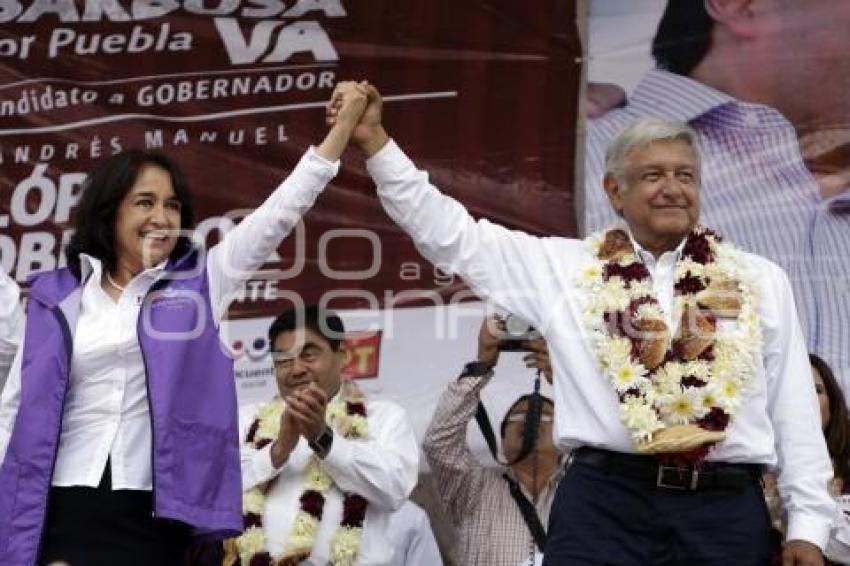 AMLO . TEZIUTLÁN