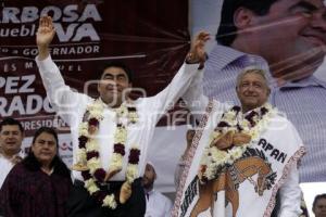 AMLO . TEZIUTLÁN