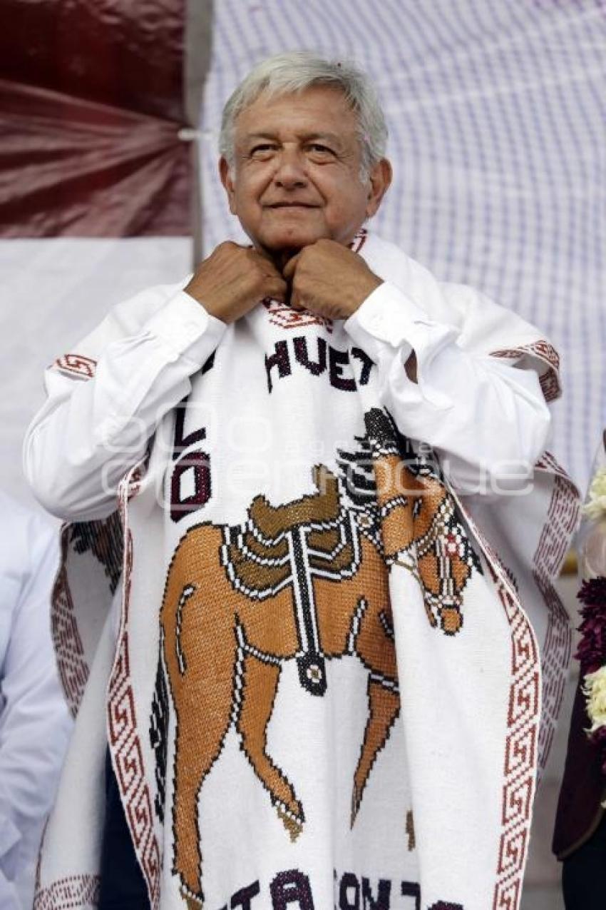 AMLO . TEZIUTLÁN