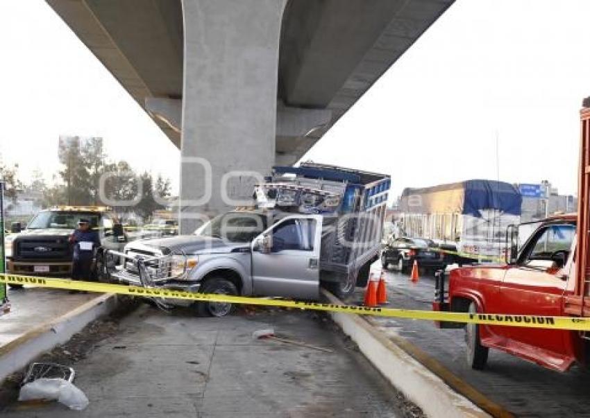 ACCIDENTE . AUTOPISTA