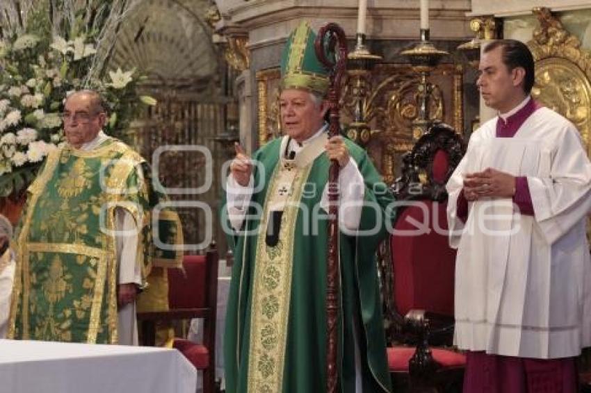 MISA DOMINICAL . CATEDRAL