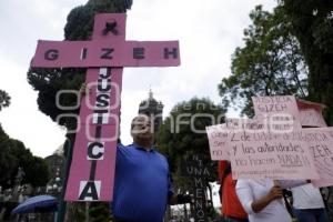 MANIFESTACIÓN . GIZEH CASTELÁN