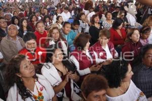 MORENA . REUNIÓN CON MUJERES