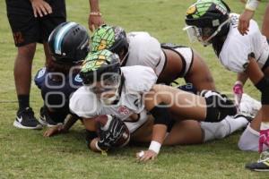 FUTBOL AMERICANO . MAMBAS NEGRAS VS TROYANAS