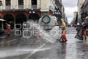 LIMPIEZA ZÓCALO