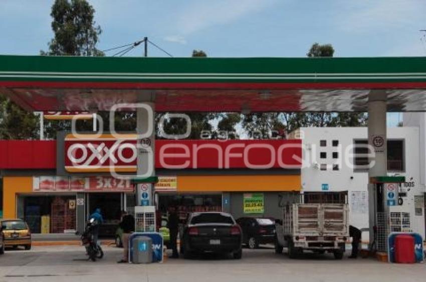 GASOLINA . ECONOMÍA