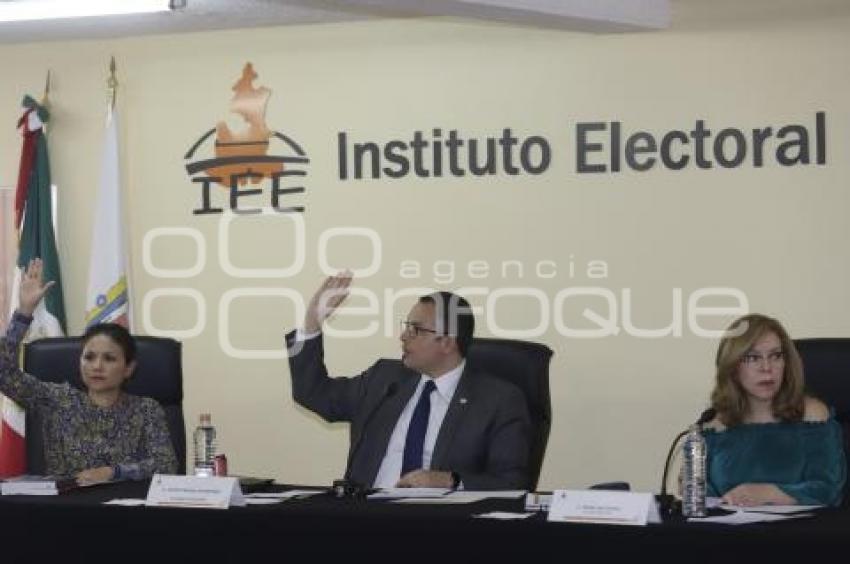SESIÓN IEE