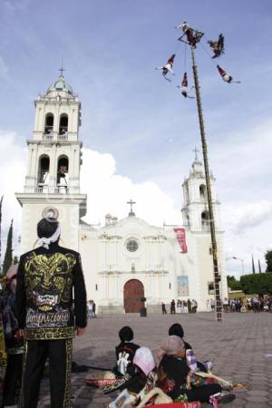 TECUANES . ACATLÁN