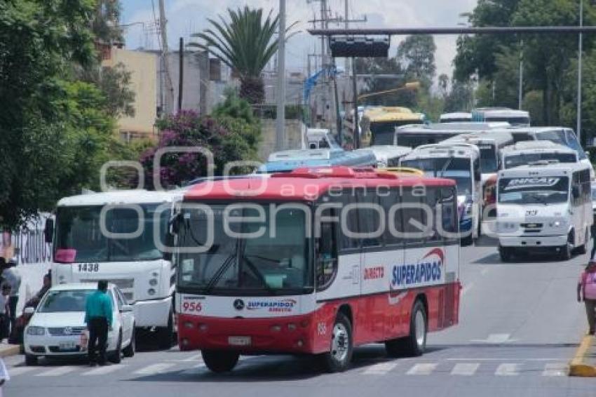 TRÁFICO VEHICULAR