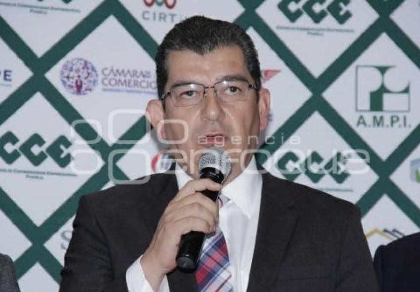 AGENDA EMPRESARIAL . CARLOS MONTIEL