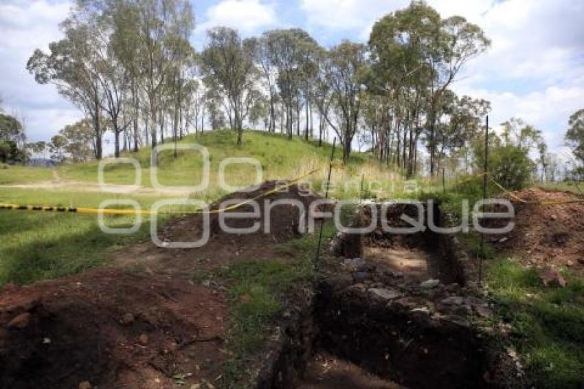 CERRO DE AMALUCAN . HALLAZGO