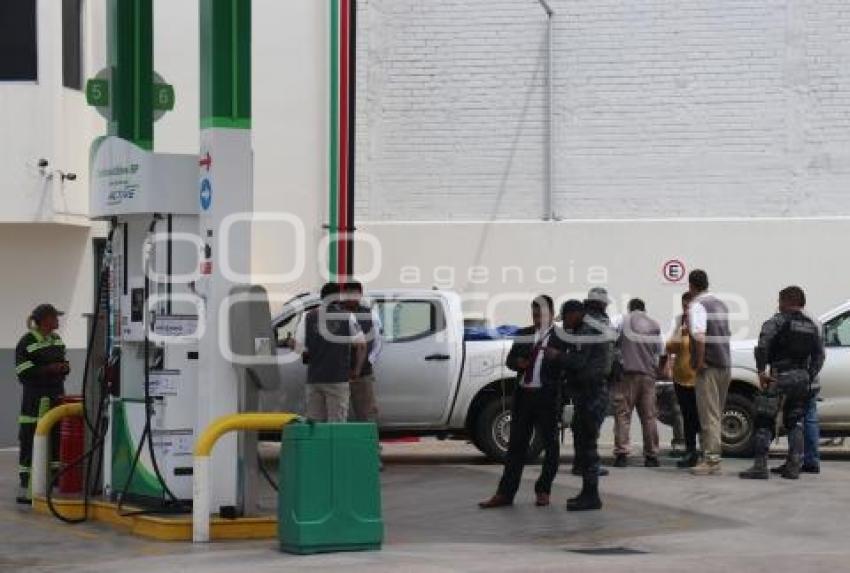 OPERATIVO . GASOLINERÍA BP