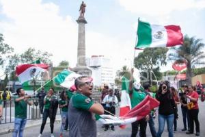 FESTEJO . MÉXICO VS SUECIA