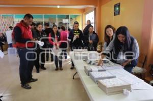 ELECCIONES . INSTALACIÓN DE CASILLAS