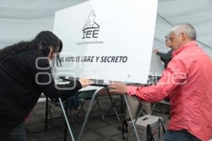 ELECCIONES . INSTALACIÓN DE CASILLAS