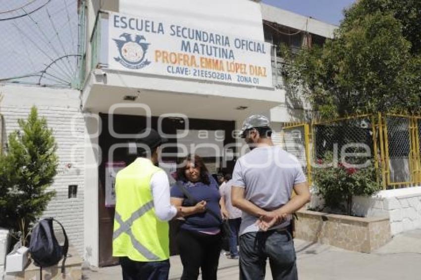 ELECCIONES . ENCUESTAS DE SALIDA