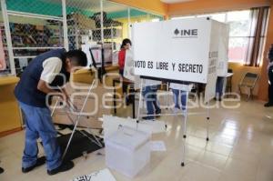 ELECCIONES . INSTALACIÓN DE CASILLAS