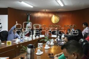 ELECCIONES . INE