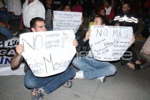 MORENA . MARCHA PUEBLA CONTRA LA IMPUNIDAD