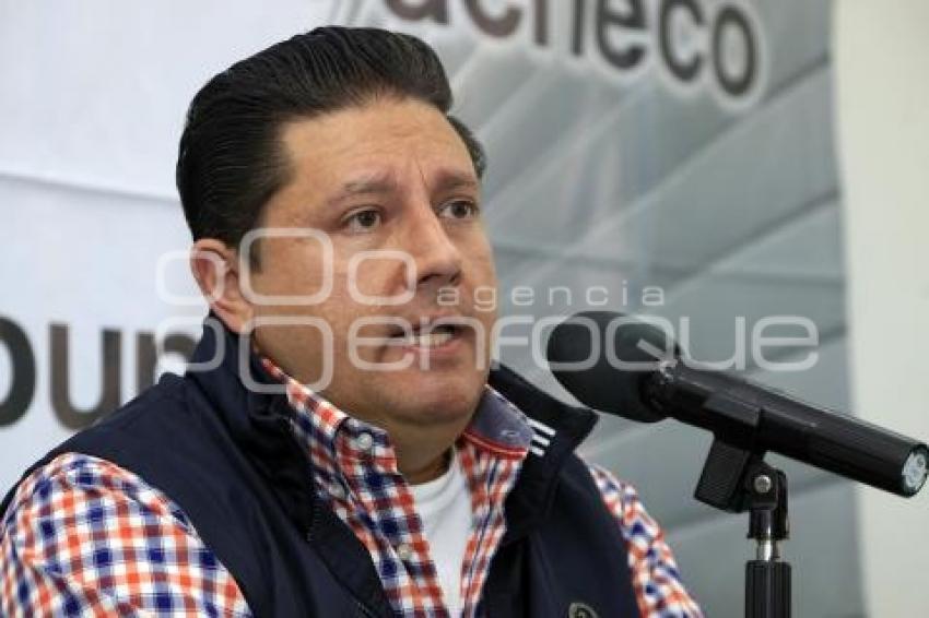 VICTOR MANUEL CARRETO