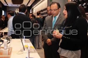 APERTURA SAMSUNG STORE